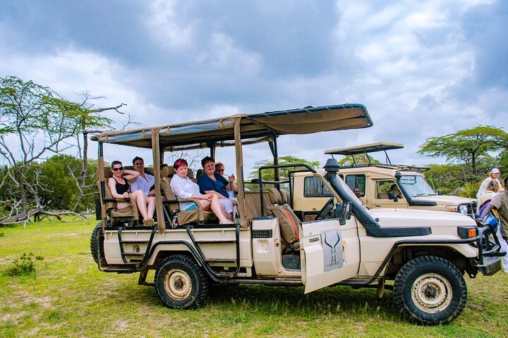 selous_day_trip_safari_01