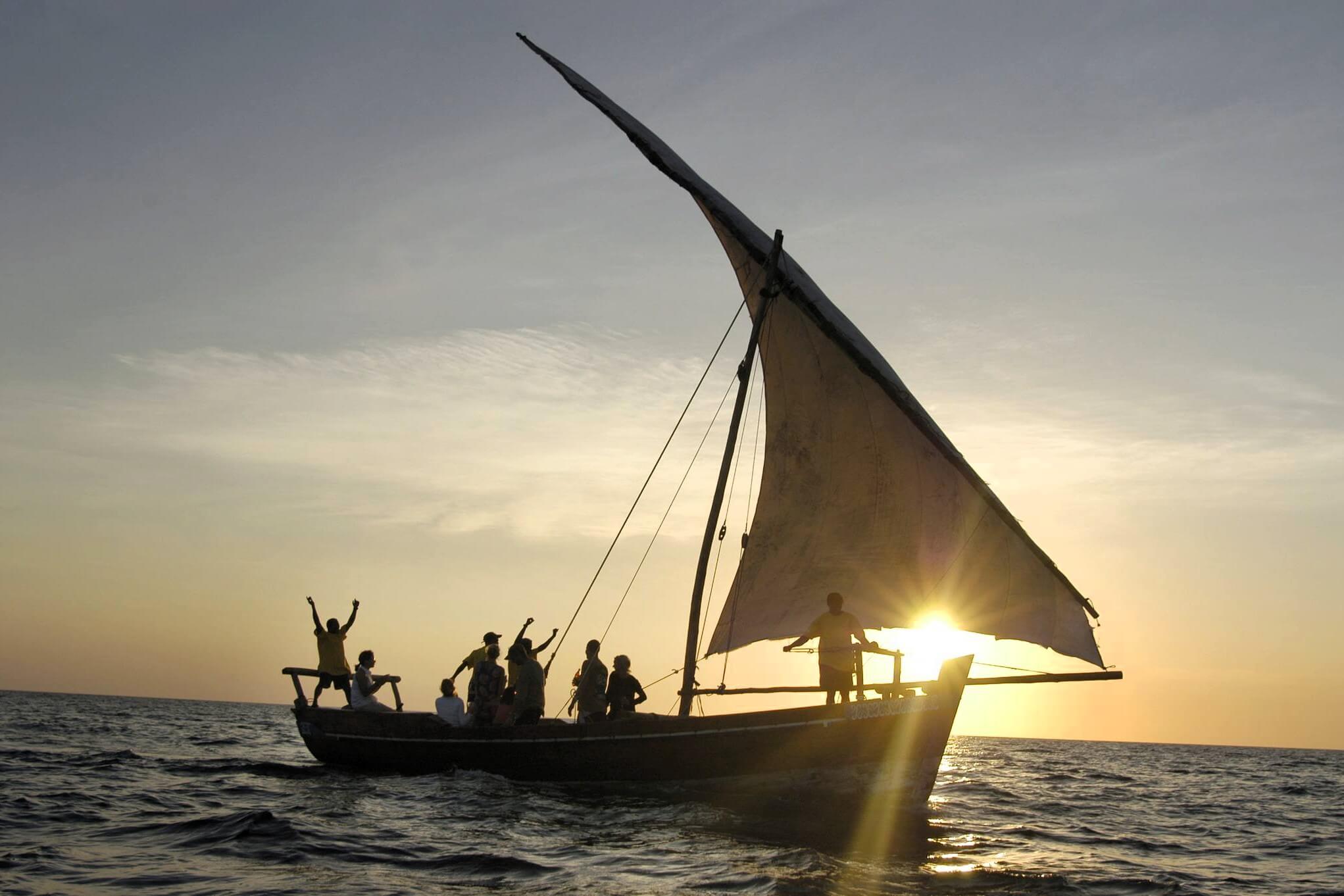 traditional_sunset_dhow_cruise_03